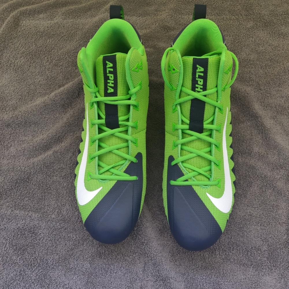 Nike Alpha Menace Elite TD Football Cleat NWOT